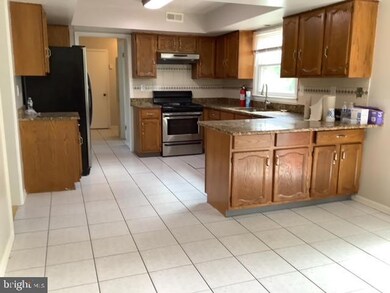 23 Brookfield Way, Princeton Junction, NJ 08550 - photo 6