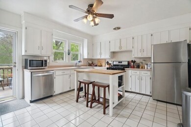 11 Tolman St unit 11, Waltham, MA 02453 - photo 7