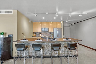 6_1001 s 17th st 112-007