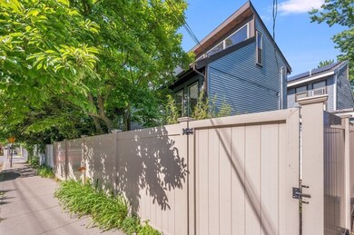 9 Bellis Cir unit 4, Cambridge, MA 02140 - photo 3