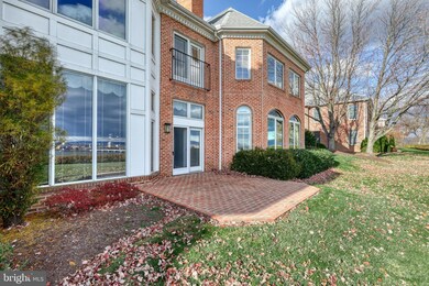 545 Bridgeview Dr, Lemoyne, PA 17043 - photo 4