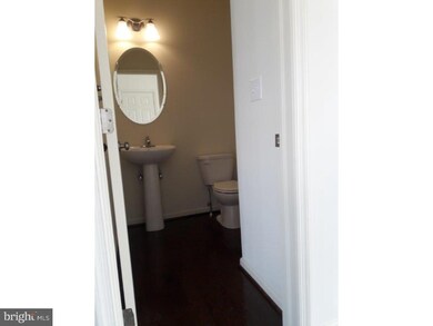 2146 Larkspur Ct, Pennsburg, PA 18073 - photo 5