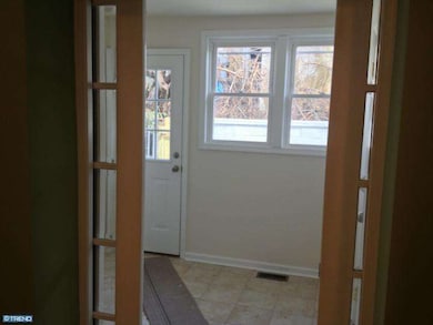 2325 Dickinson St, Philadelphia, PA 19146 - photo 7