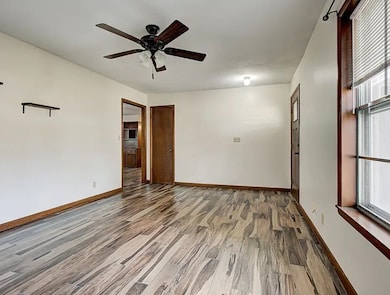 2835 W Elm Ave, Enid, OK 73703 - photo 2