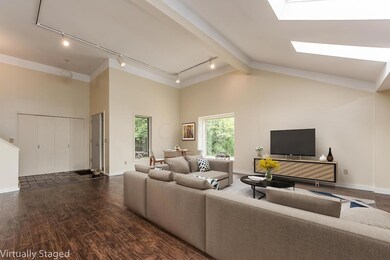 Family Room | VIRTUALLY STAGED