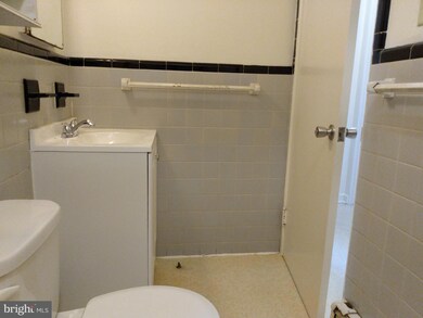 106 W Main St unit 10, New Holland, PA 17557 - photo 7