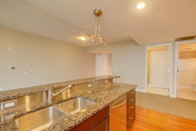 335 Bridge St NW Grand Rapids-large-003-