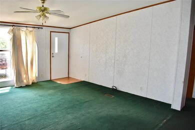 269 Morrow Bend Ln, Gainesville, TX 76240 - photo 5