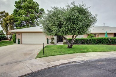 9885 W Spanish Moss Ct unit 56, Sun City, AZ 85373 - photo 2