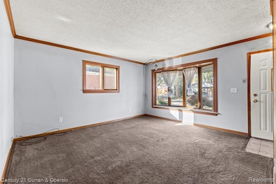 8319 Ziegler St, Taylor, MI 48180 - photo 4