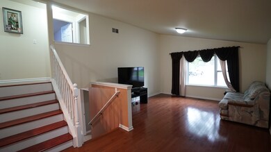 1504 Amarillo Dr, Carpentersville, IL 60110 - photo 4