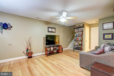 8007 Capistrano Place unit C, Alexandria, VA 22309 - photo 6
