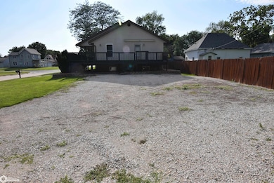 219 8th Ave SE, Clarion, IA 50525 - photo 4