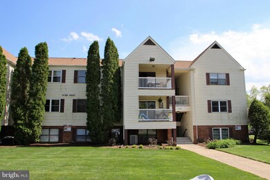 100 Chesterfield Ln unit 203, Stafford, VA 22556 - photo 2