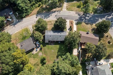 424 Mcrae Dr, Fayetteville, NC 28305 - photo 5