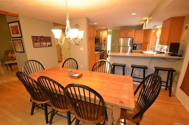 416 Maple St, Franklin, MA 02038 - photo 7