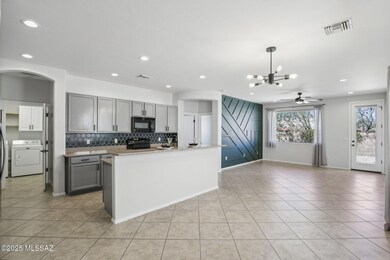 8780 E Perry Park Cir, Tucson, AZ 85730 - photo 3