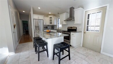 22 Saddlebrook Dr, West Warwick, RI 02893 - photo 4