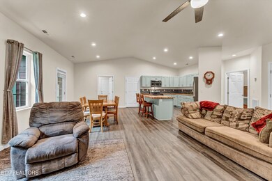 06-263 Mountain View Cir-6