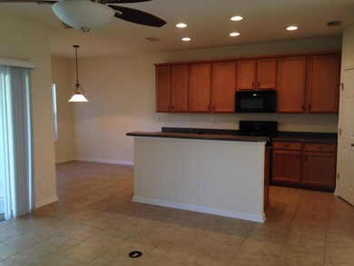kitchen and breakfast room