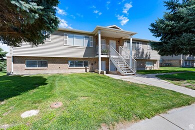 902 W 1500 N, Lehi, UT 84043 - photo 2