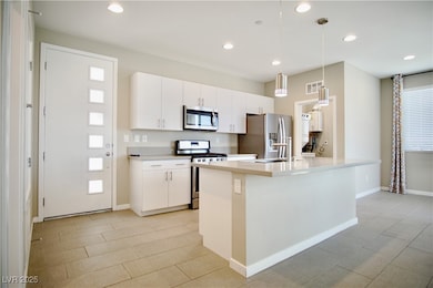 11250 Hidden Peak Ave unit 305, Las Vegas, NV 89135 - photo 5