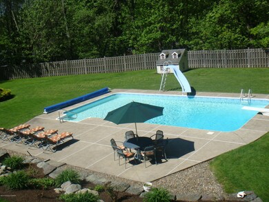 5 Stone Moss Dr, Shavertown, PA 18708 - photo 3