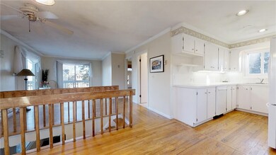 19 Ship St, Jamestown, RI 02835 - photo 5