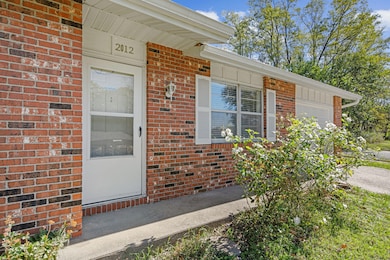 2012 Garnet Dr, Columbia, MO 65202 - photo 7