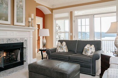 15106 Silver Fir Dr, Holland, MI 49424 - photo 4