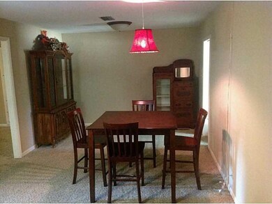 Photo. DINING