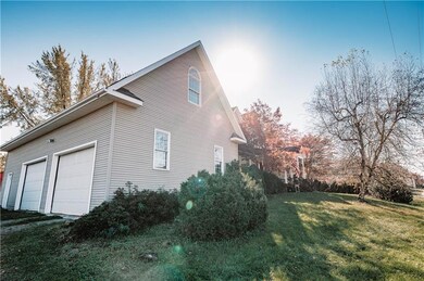 346 Yellowcreek St, Homer City, PA 15748 - photo 4