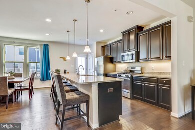 10169 Dorsey Ln, Lanham, MD 20706 - photo 4