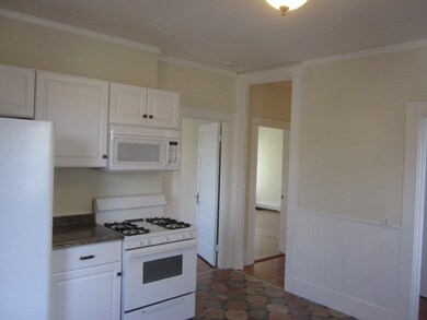 69 Perham St unit 2, West Roxbury, MA 02132 - photo 7