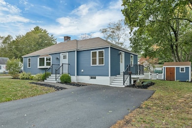 283 Decatur Rd, Portsmouth, NH 03801 - photo 2