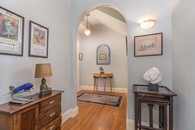 104 Babcock St unit 1, Brookline, MA 02446 - photo 4