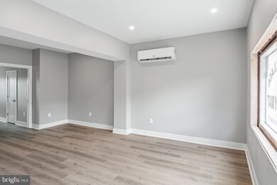 650 W 11th St unit B, Front Royal, VA 22630 - photo 3