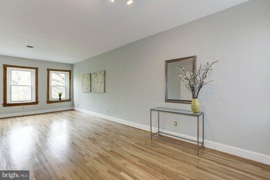 3040 R St NW unit 3, Washington, DC 20007 - photo 3