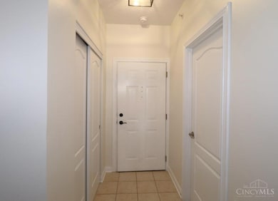 3224 Grand Falls Blvd unit D, Maineville, OH 45039 - photo 4