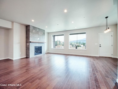 953 E Railroad Ave, Post Falls, ID 83854 - photo 5