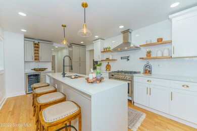 4 Kitchen 4