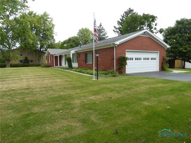 207 Walnut St, Archbold, OH 43502 - photo 5