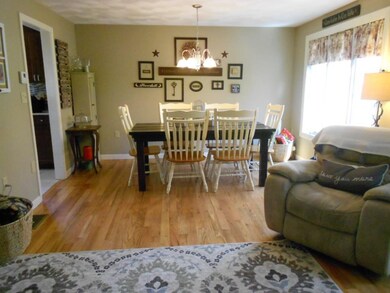 2 Tulip Cir unit 2, Haverhill, MA 01830 - photo 6