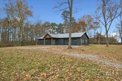 6381 Clark Rd, Hillsboro, OH 45133 - photo 5