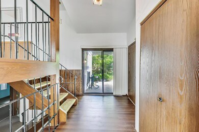 508 N Mcaree Rd, Waukegan, IL 60085 - photo 2