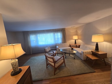 168 Twinbrooke Dr, Holden, MA 01520 - photo 2