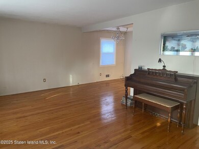 127 Bradley Avenue-4