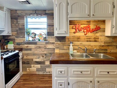 301 N J St, Eufaula, OK 74432 - photo 7