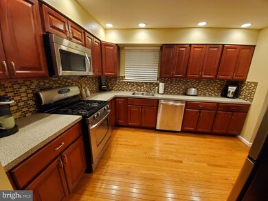 239 Lakeshore Dr, Marlton, NJ 08053 - photo 4