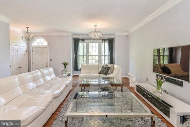 2229 Journet Dr, Dunn Loring, VA 22027 - photo 5